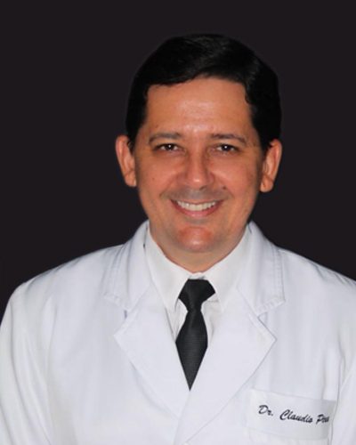 Dr Claudio Sampaio - VIlas Dental CLinic